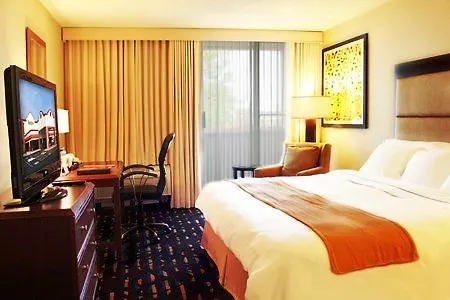 Отель Wyndham Chicago O'hare 3*